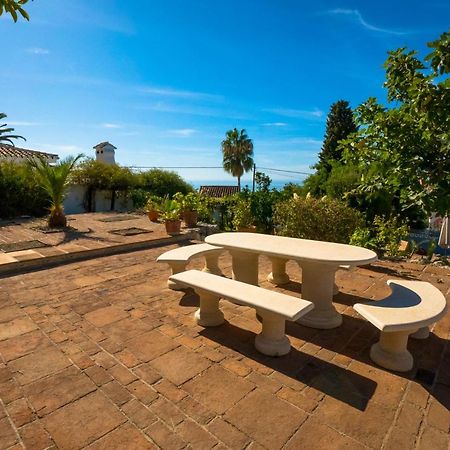 Private Heated Pool, Jacuzzi & 1225M2 Garden In Villa Cipreses 弗里希利亚纳 外观 照片